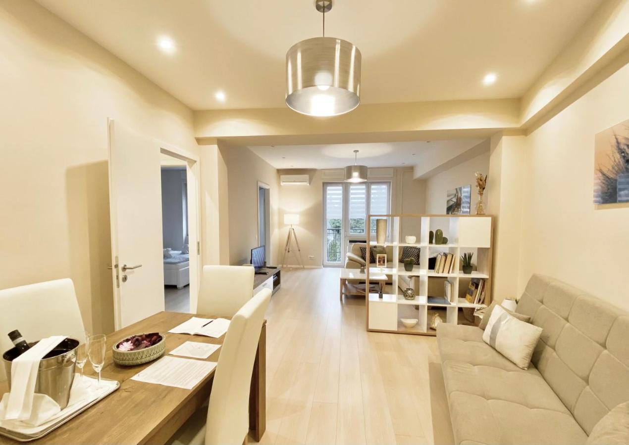 Budapest Hideout In Style With Free Parking - Luxury Apartment Exterior foto