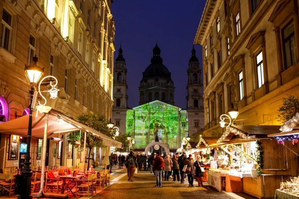 Budapest Hideout In Style With Free Parking - Luxury Apartment Exterior foto